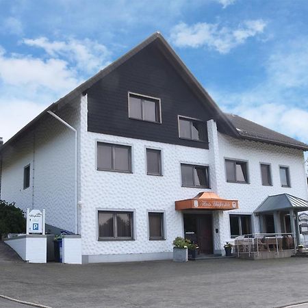 Haus Schieferstein 호텔 크로넨버그 외부 사진