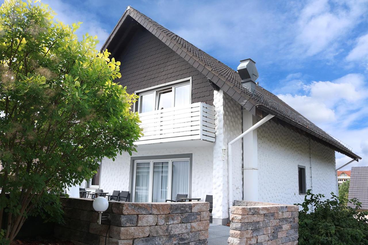 Haus Schieferstein 호텔 크로넨버그 외부 사진